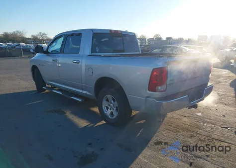 2010 Dodge Ram 1500 Slt/Sport/Trx из США, поврежденный, VIN 1D7RB1CT5AS248317